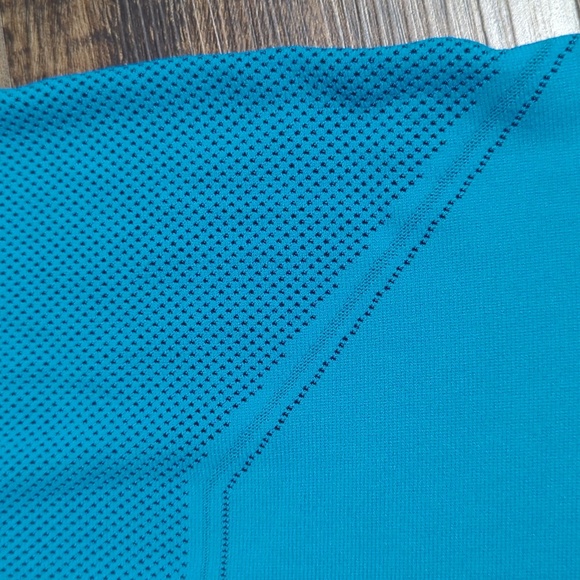 The North Face Flight Series Warp Size Large/XL inBlue 💙 - Picture 4 of 10